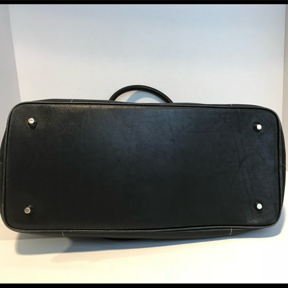 Chic Coach, Black Leather Satchel! - Picture 8 of 8